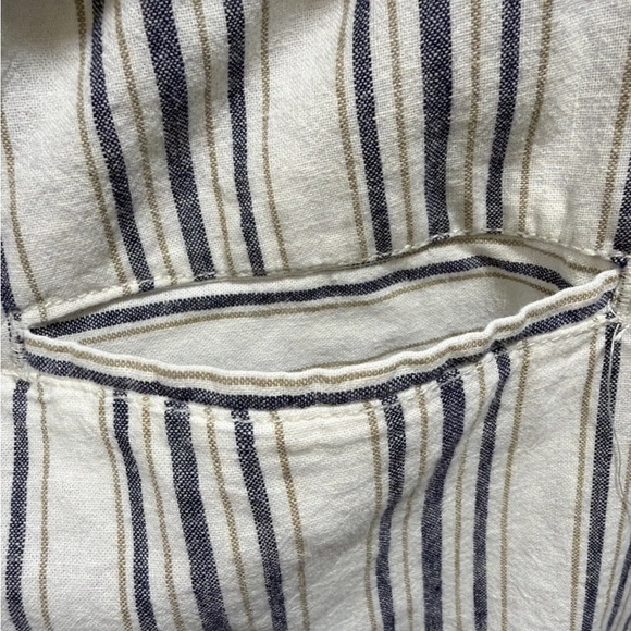 a.n.a Ivory & Blue Striped High Waist Paper Bag  Shorts Size Large Linen Blend - Picture 7 of 9